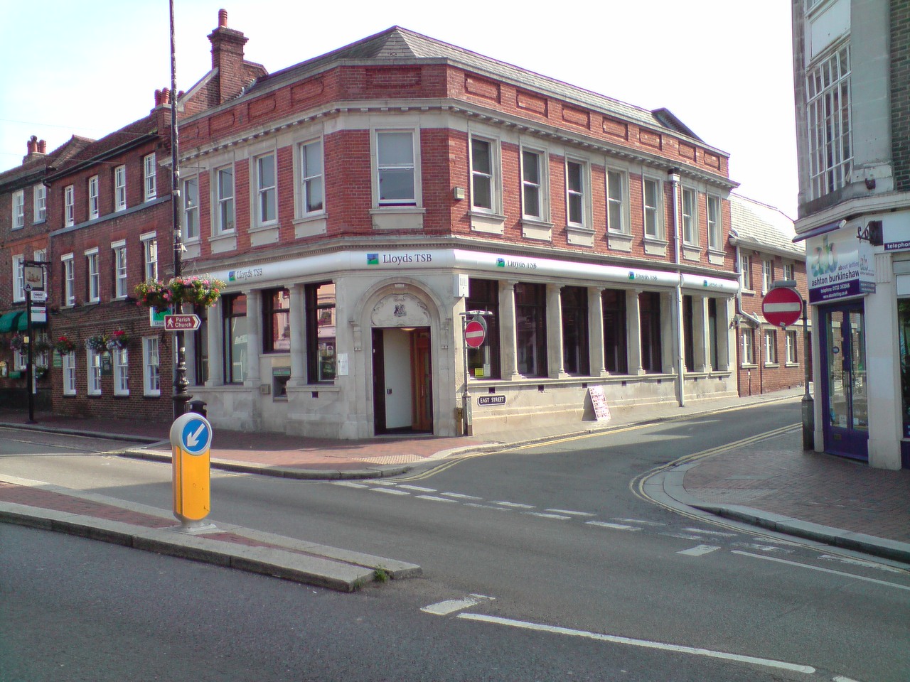 Lloyds TSB Bank Tonbridge