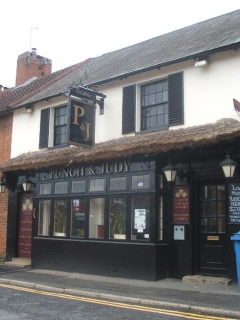 Punch and Judy Pub in Tonbridge