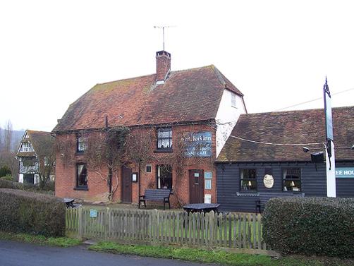 The White Rock Pub Underriver